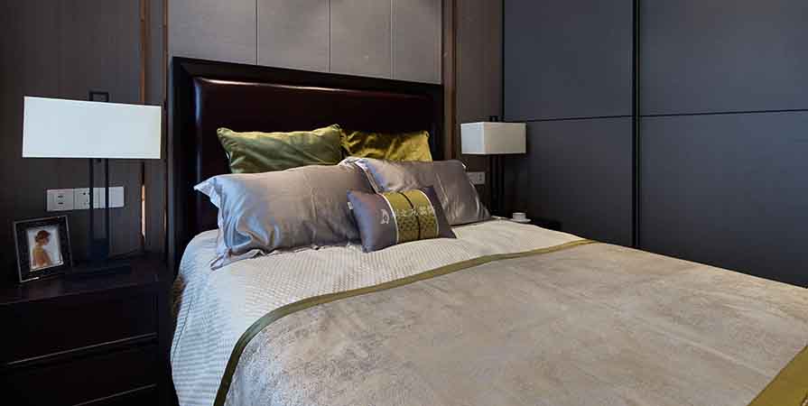 中儲城邦108㎡現(xiàn)代輕奢風格三居室裝修案例