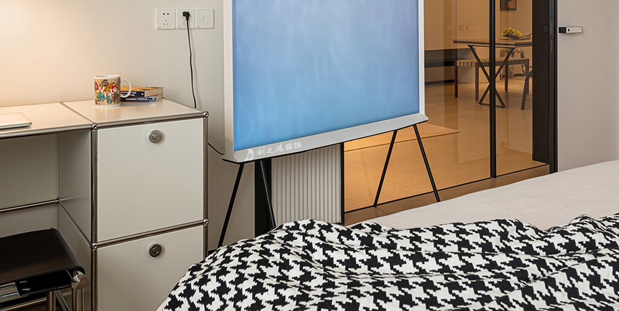 中?！ぷ蟀对淳?9㎡現(xiàn)代簡約風格三居室裝修案例