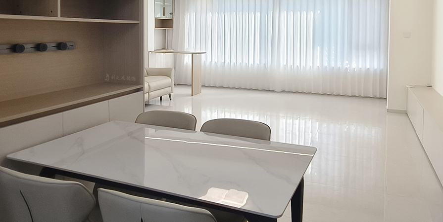 花語天著118㎡現(xiàn)代簡約風(fēng)格三居室實(shí)景案例