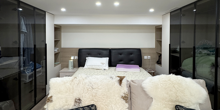 負(fù)一休息室 (1)